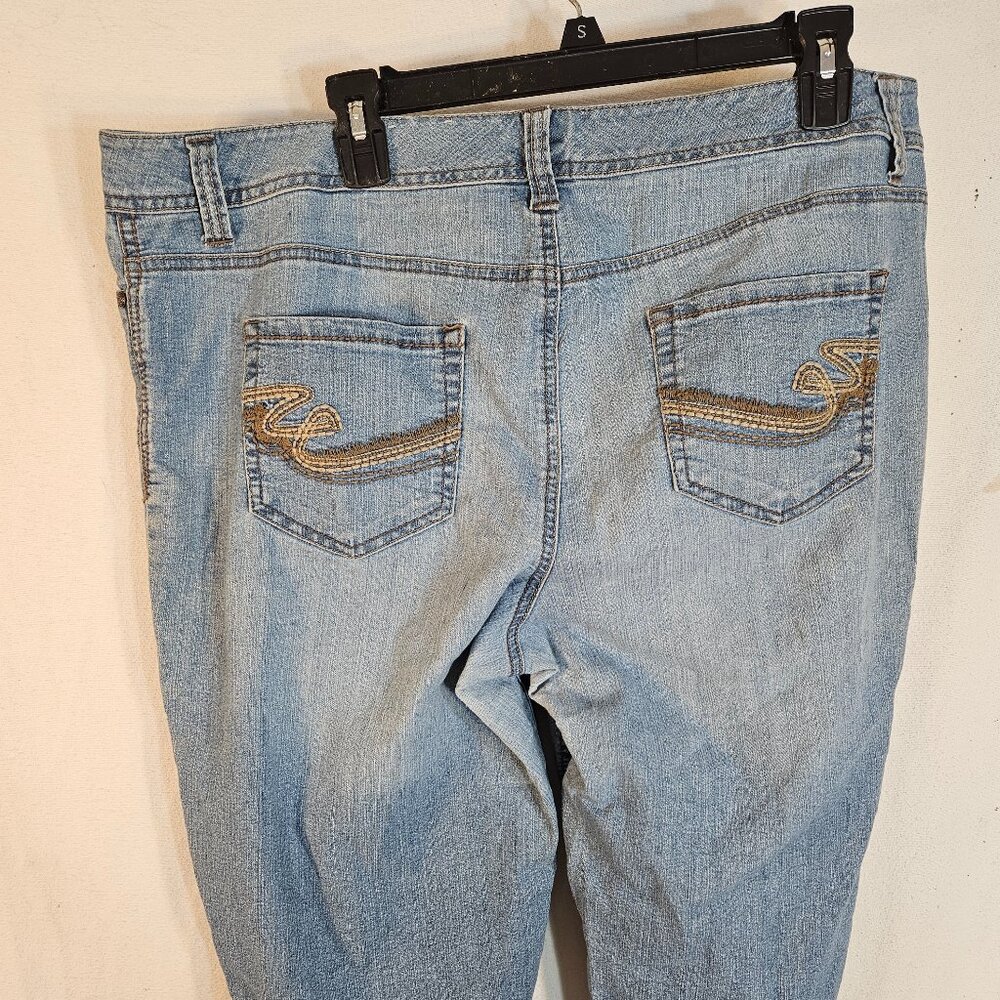 Sonoma Shorts for Women -- ITEM #2227 - Picture 2 of 4